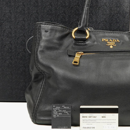 Prada Tote Tasche aus weichem Kalbsleder in Nero