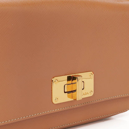 Prada Handtasche aus Orchidea Saffiano Vernic Leder