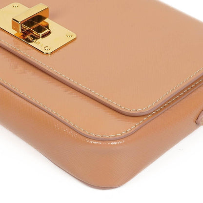 Prada Handtasche aus Orchidea Saffiano Vernic Leder