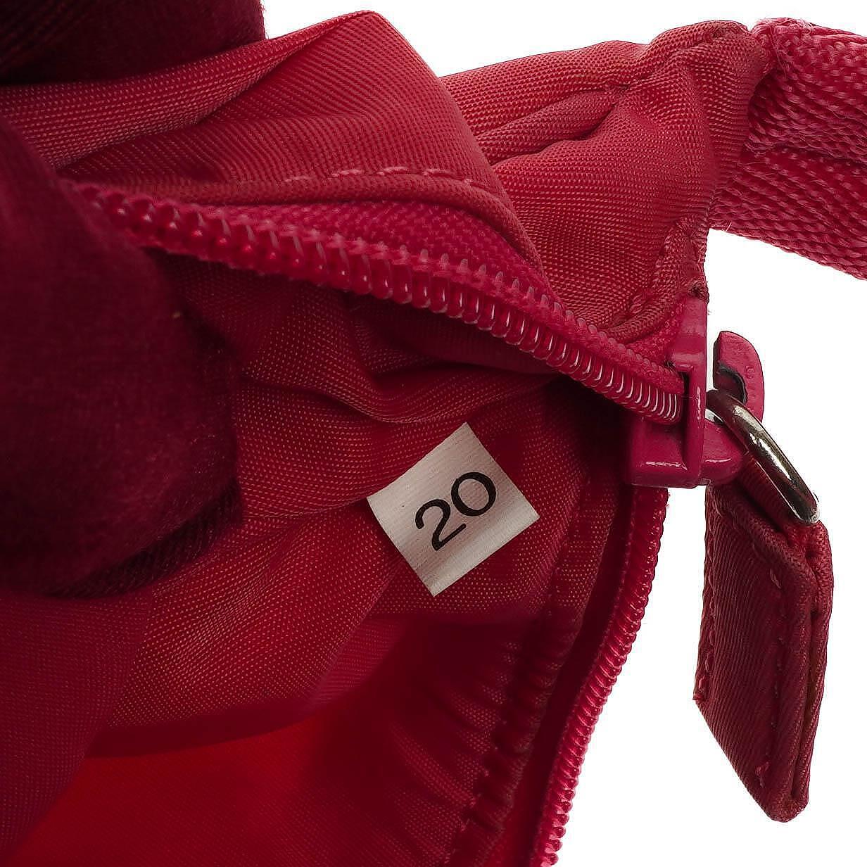 Prada Tessuto Nylon Sport Mini Schulter-Hobo-Tasche in Pink