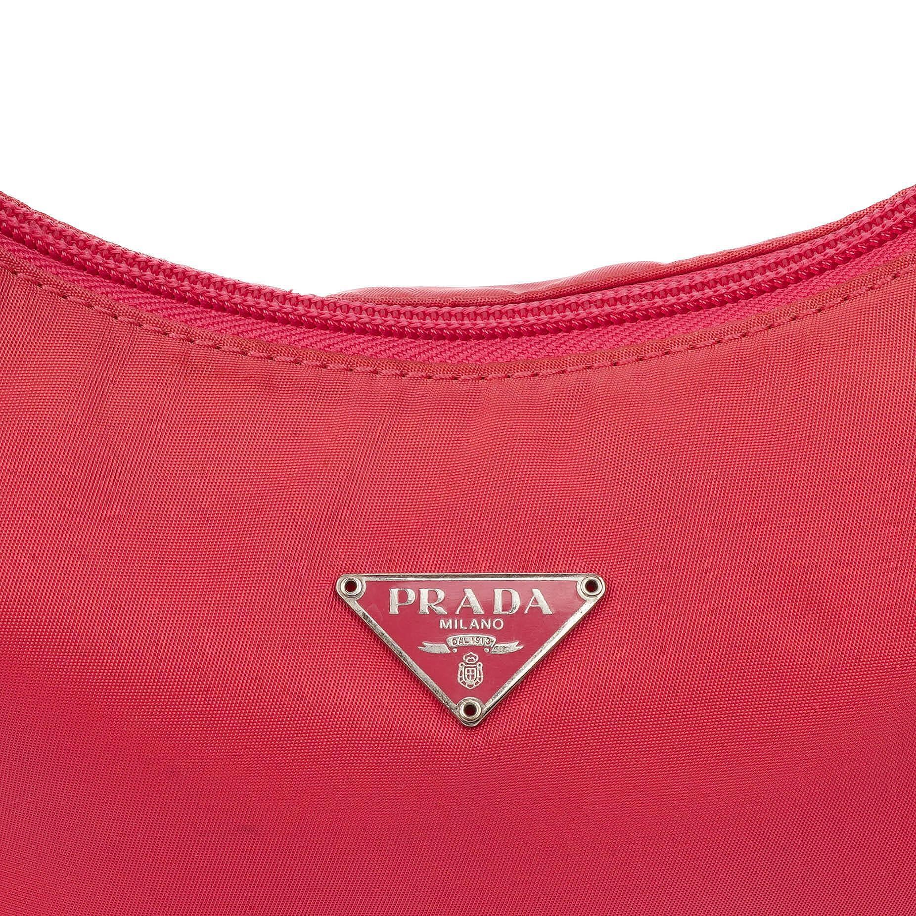 Prada Tessuto Nylon Sport Mini Schulter-Hobo-Tasche in Pink