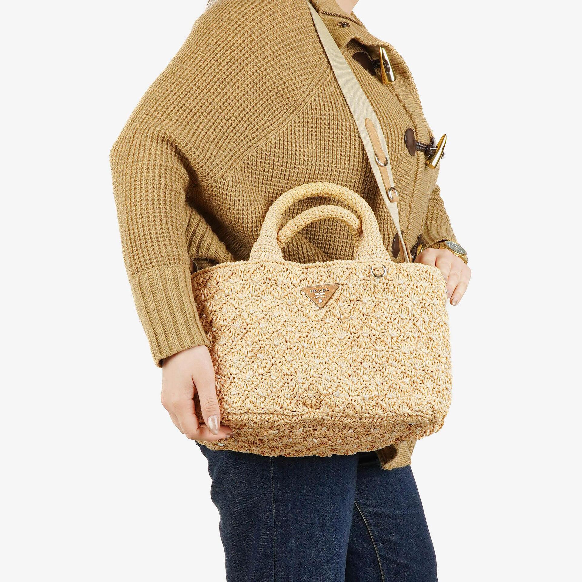 Prada Raffia Pois Naturale Tal Schultertasche