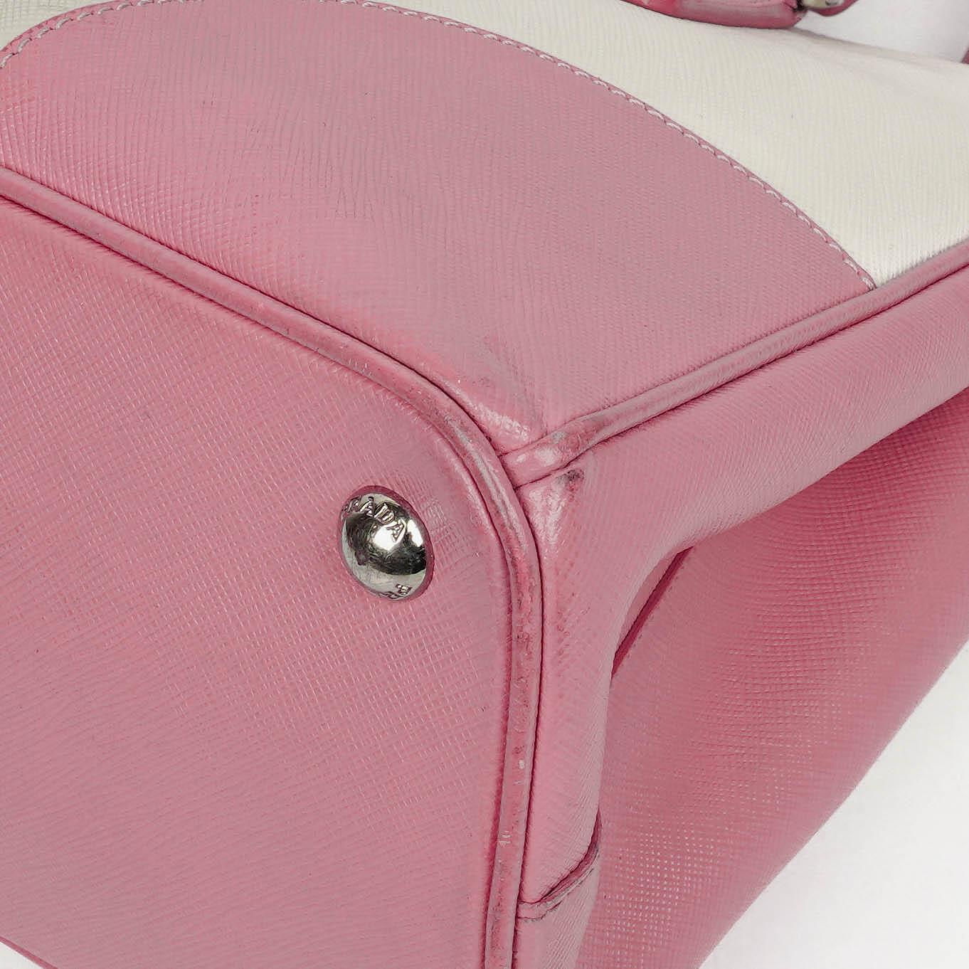 Prada Saffiano Lux Small Galleria Doppelreißverschluss-Tote in Bi-Color White/Begonia