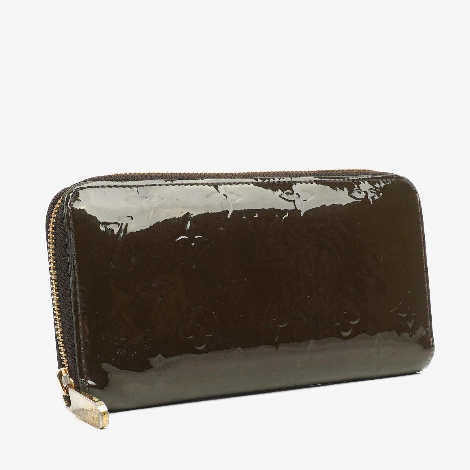 Louis Vuitton Zippy Geldbörse aus olivgrünem Vernis