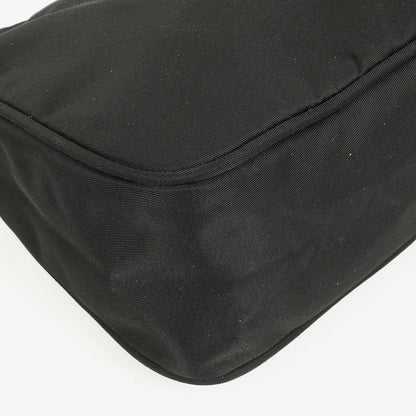 Prada Tessuto Hobo-Tasche aus schwarzem Nylon