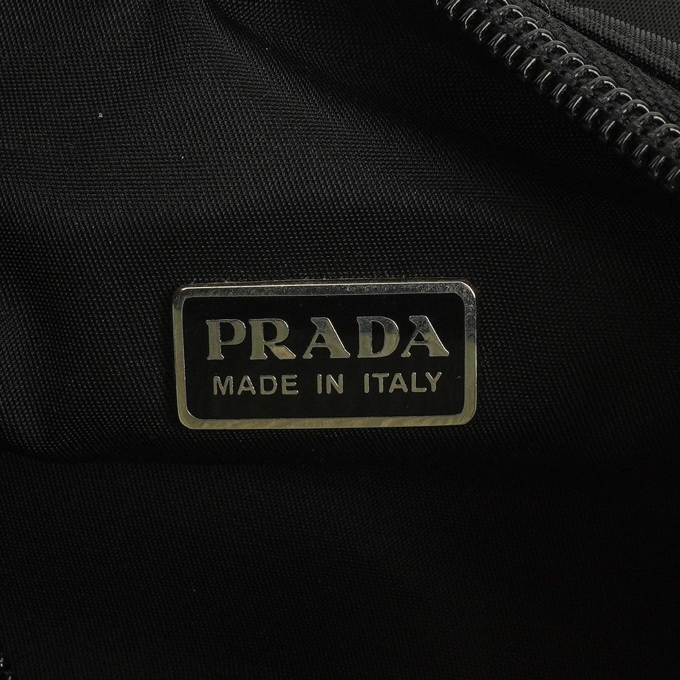 Prada Tessuto Hobo-Tasche aus schwarzem Nylon