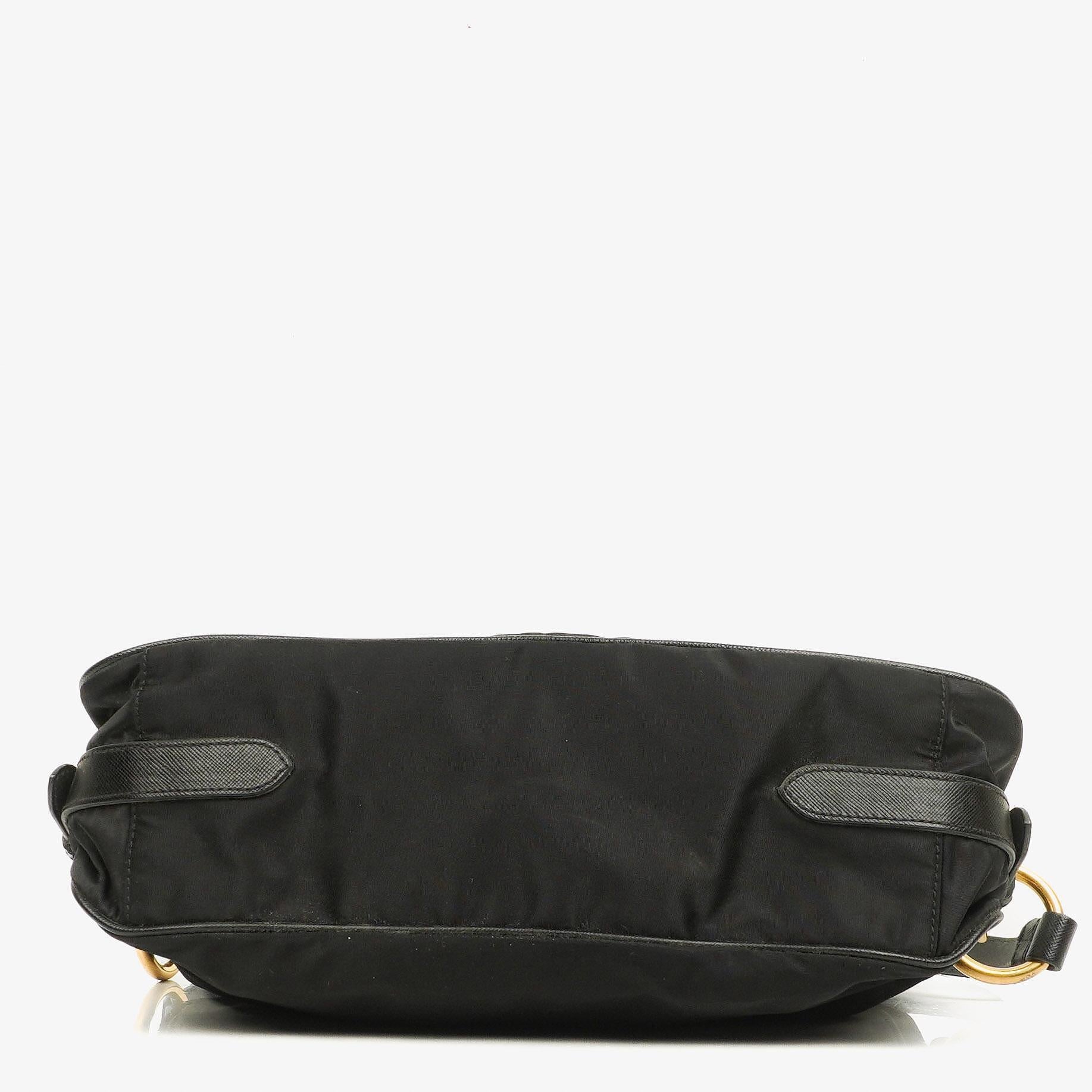 Prada Tessuto Schultertasche aus schwarzem Nylon mit Jacquard-Logo