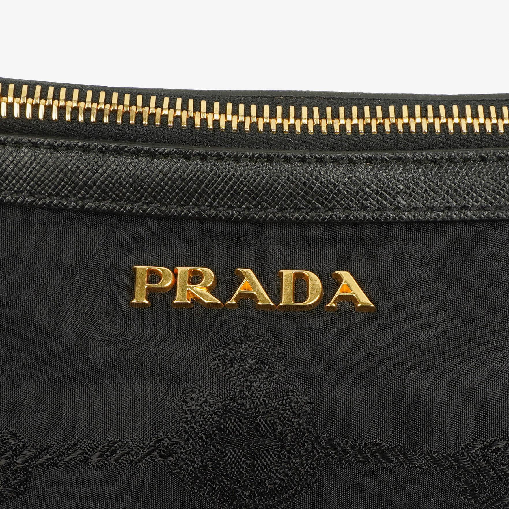 Prada Tessuto Schultertasche aus schwarzem Nylon mit Jacquard-Logo