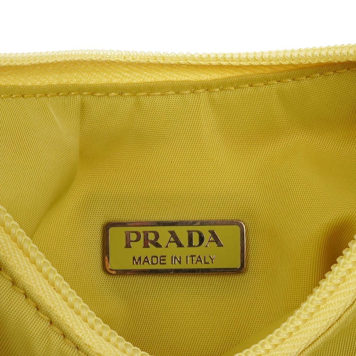 Prada Re-Edition 2000 Hobo Tasche Mini Tessuto Nylon Ananas