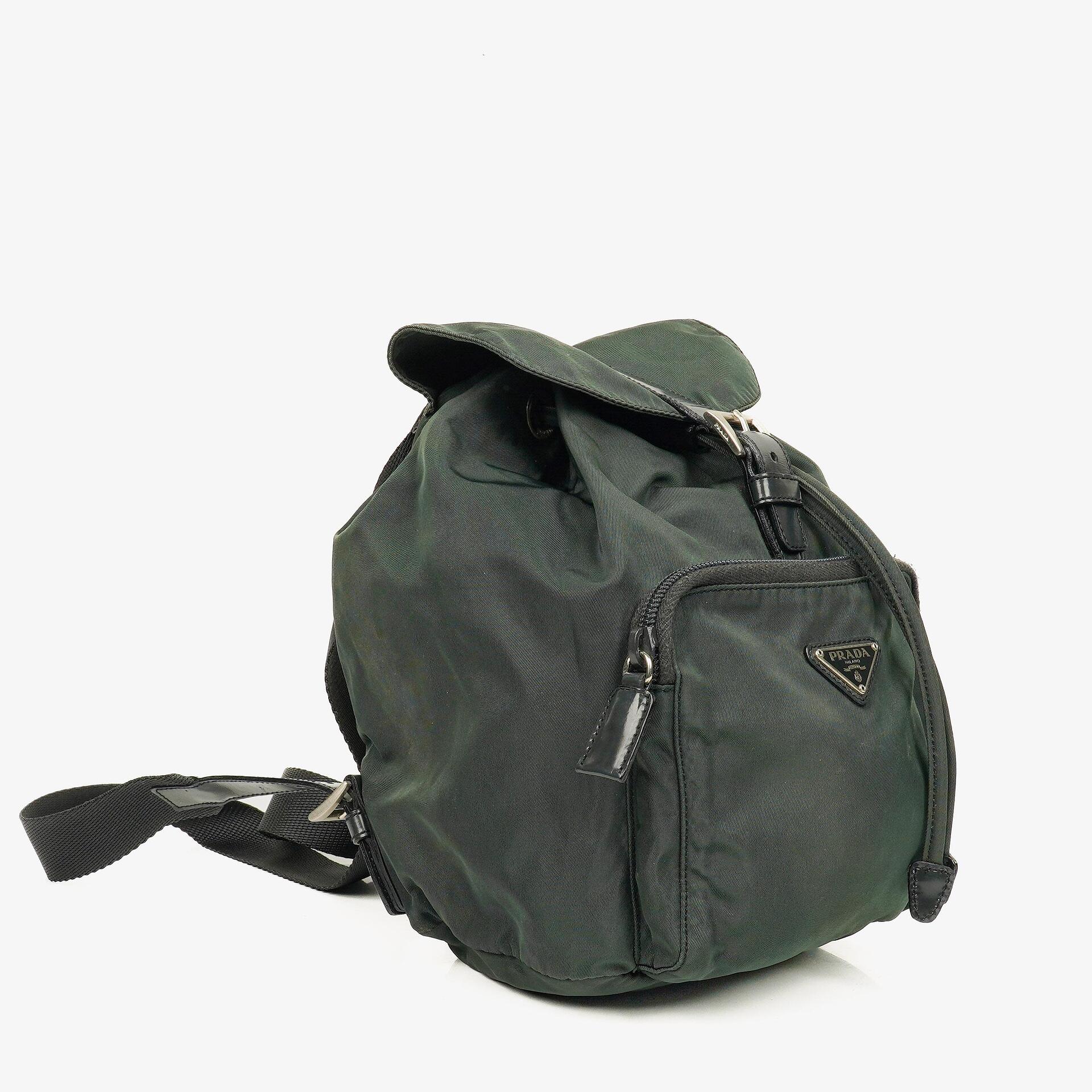 Prada Tessuto Nylon Rucksack mit Kordelzug
