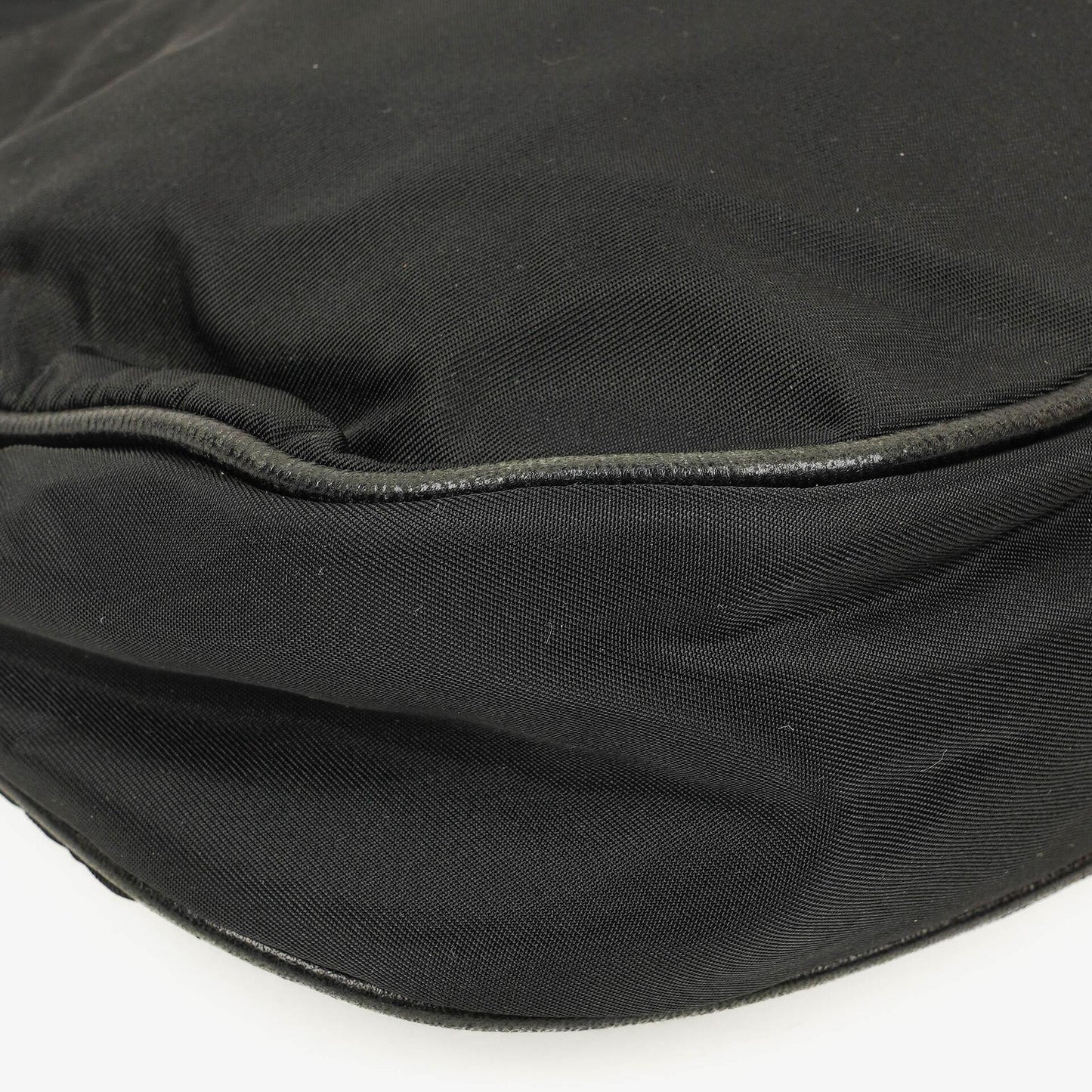 Prada Hobo-Tasche aus Tessuto Nylon
