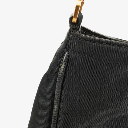 Prada Hobo-Tasche aus Tessuto Nylon