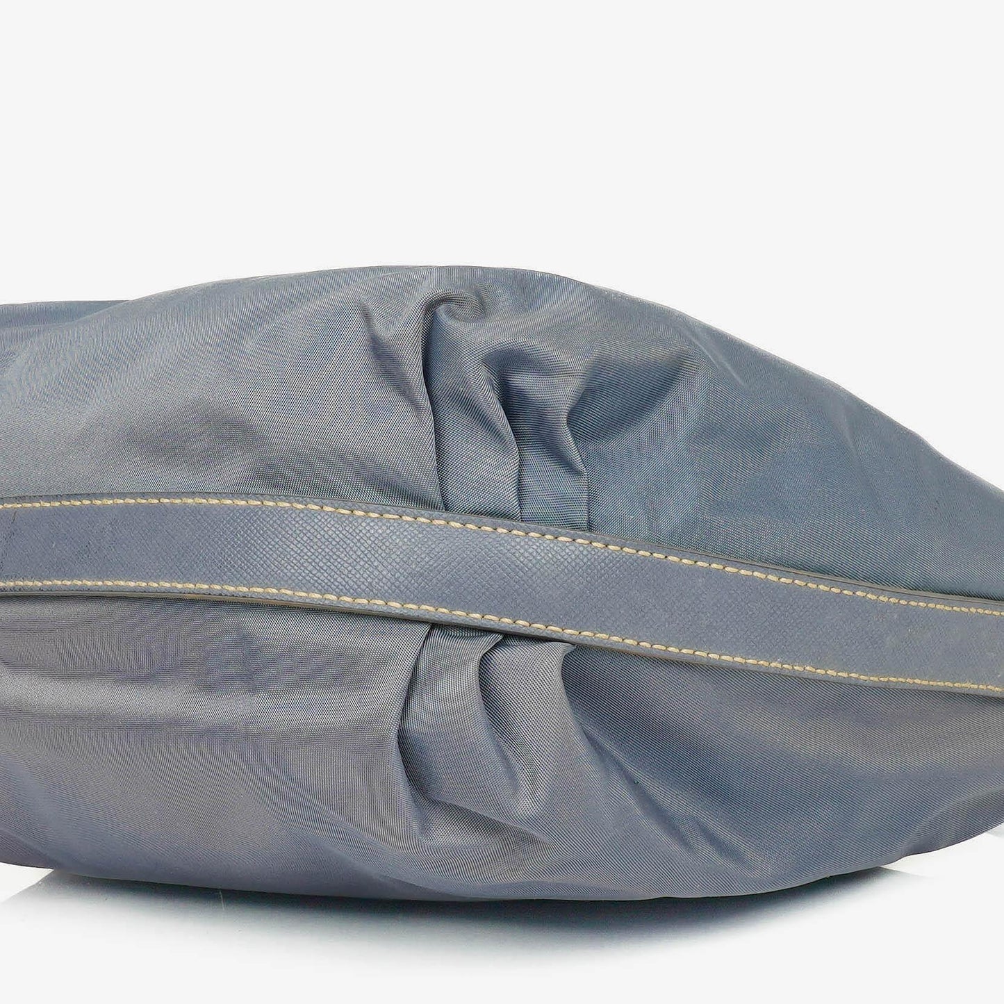 Prada Tessuto Hobo Tasche aus Nylon