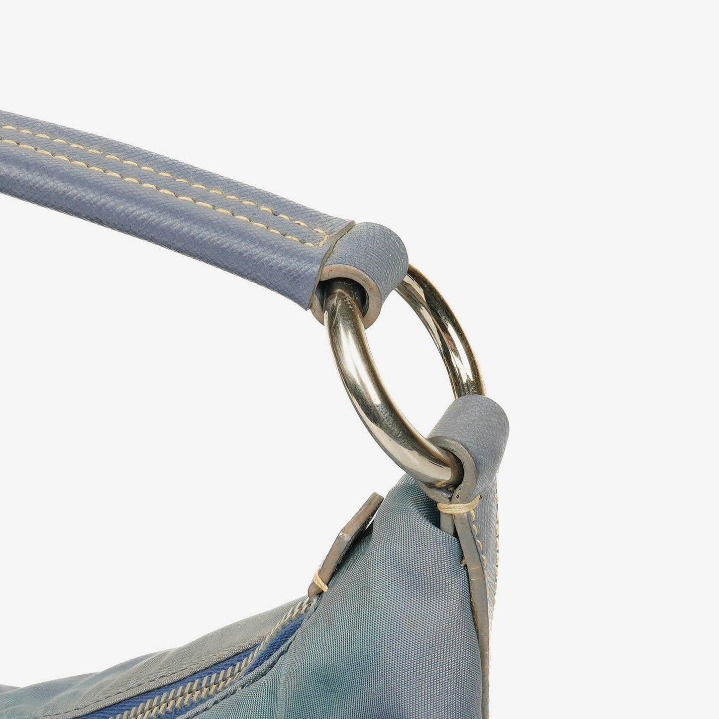Prada Tessuto Hobo Tasche aus Nylon