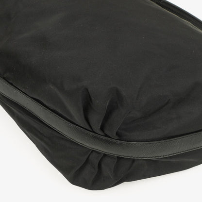 Prada Sacca Schultertasche aus schwarzem Tessuto Nylon Nero