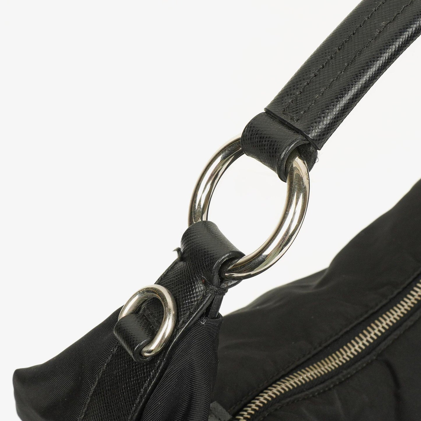 Prada Sacca Schultertasche aus schwarzem Tessuto Nylon Nero