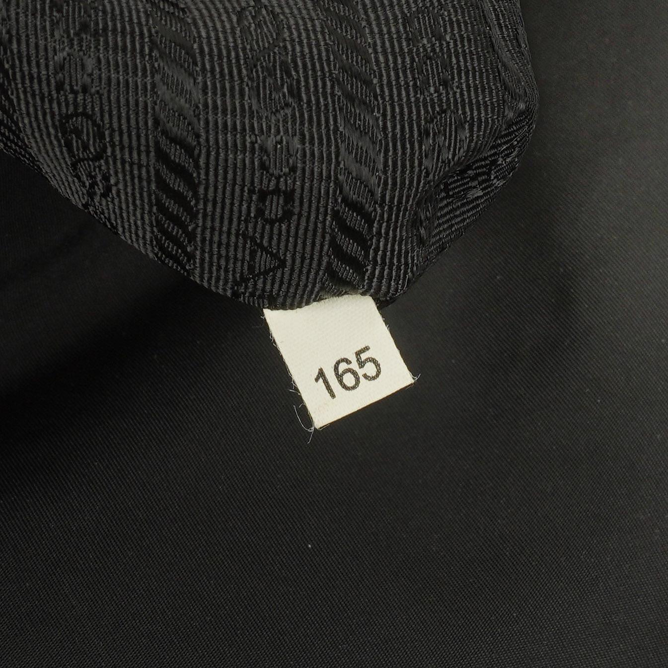 Prada Sacca Schultertasche aus schwarzem Tessuto Nylon Nero