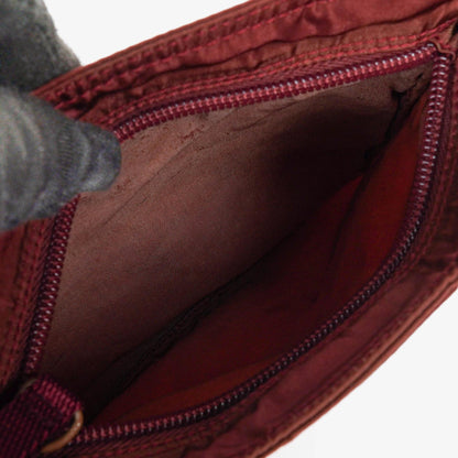 Prada Tessuto Nylon Schultertasche