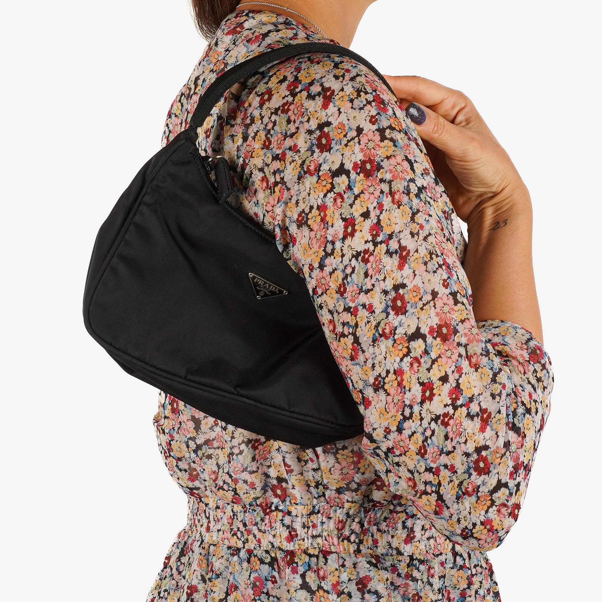 Prada Tessuto Nylon Sport Mini Bag Schwarz