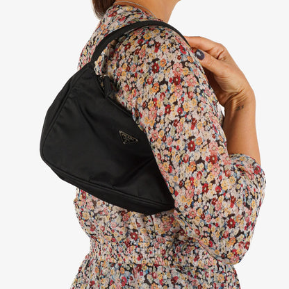 Prada Tessuto Nylon Sport Mini Bag Schwarz