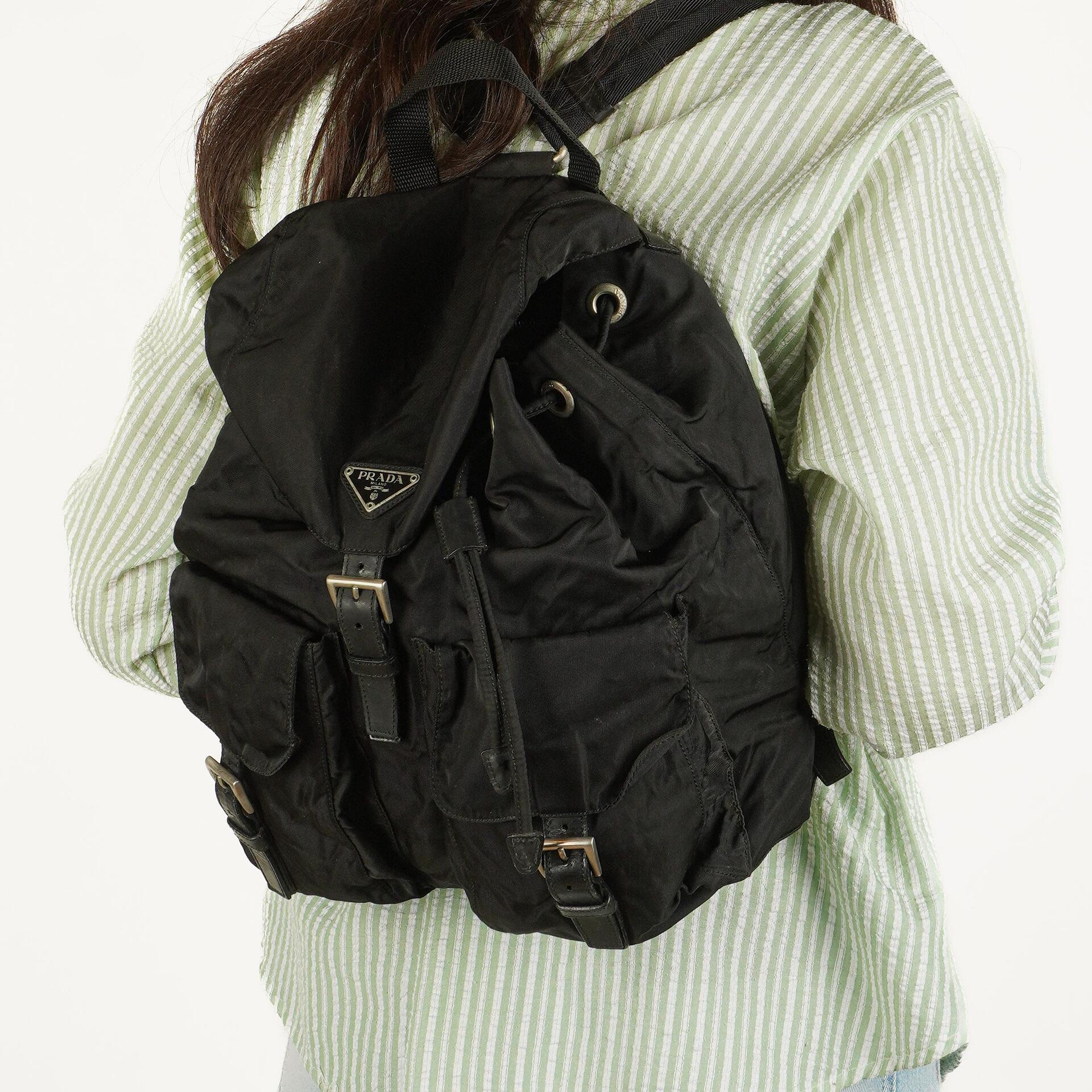 Prada Tessuto Vela Nero großer Rucksack aus schwarzem Nylon mit zwei Taschen