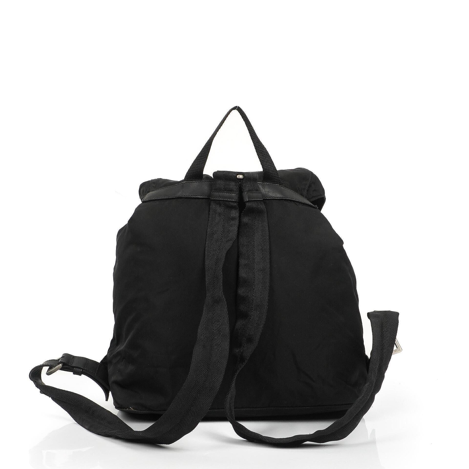 Prada Tessuto Vela Nero großer Rucksack aus schwarzem Nylon mit zwei Taschen