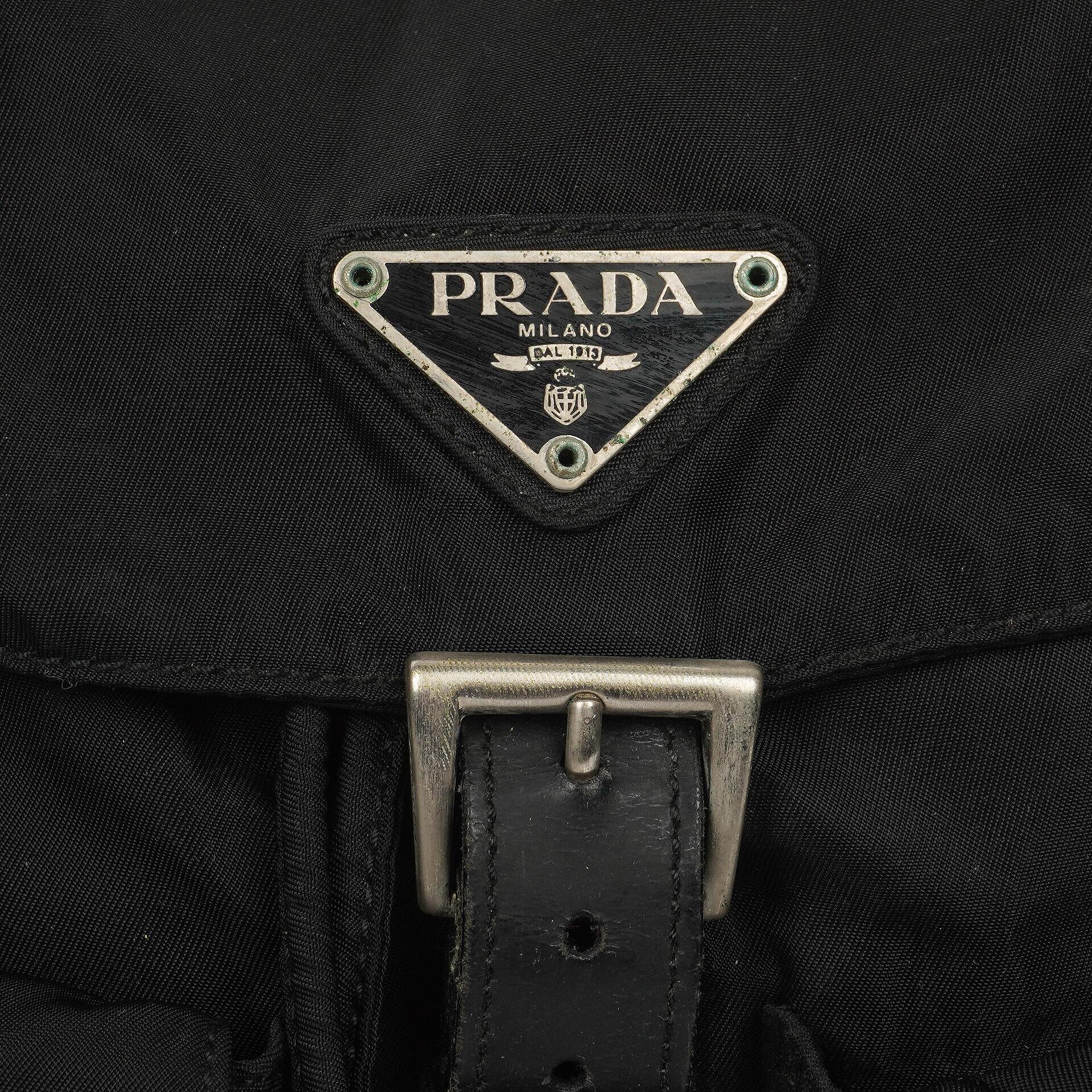 Prada Tessuto Vela Nero großer Rucksack aus schwarzem Nylon mit zwei Taschen