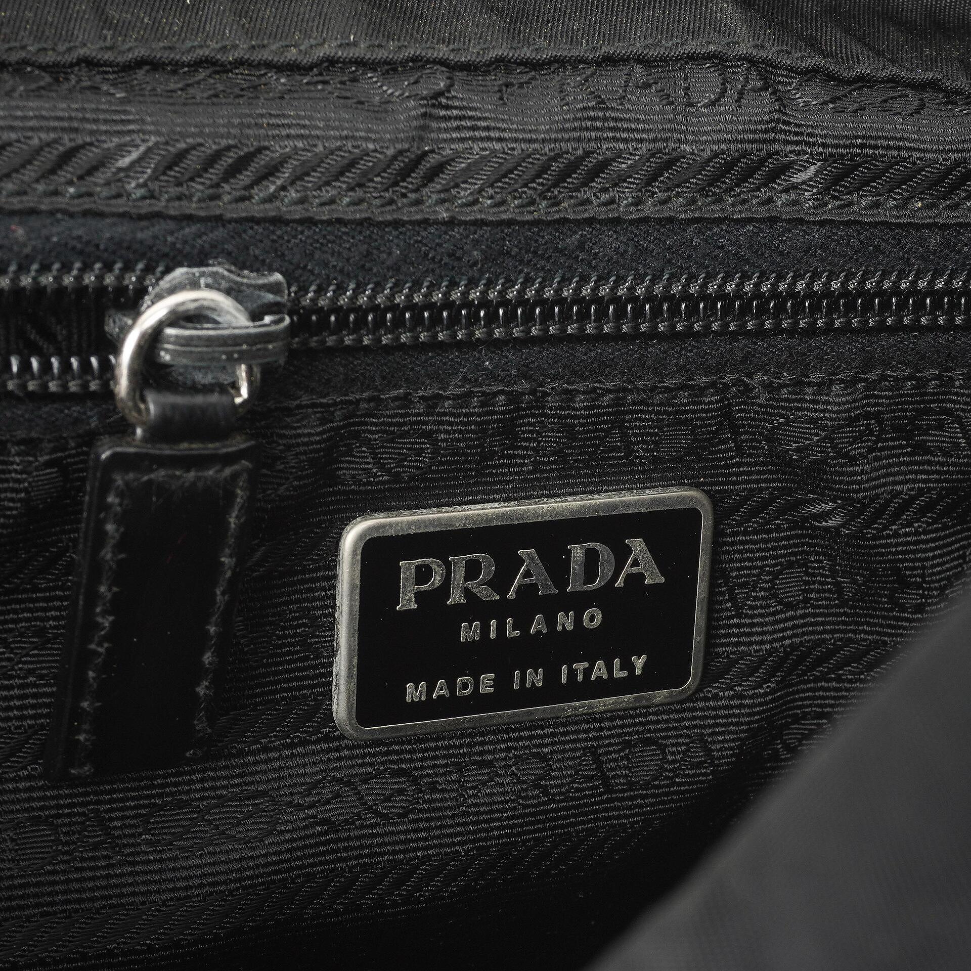 Prada Tessuto Vela Nero großer Rucksack aus schwarzem Nylon mit zwei Taschen