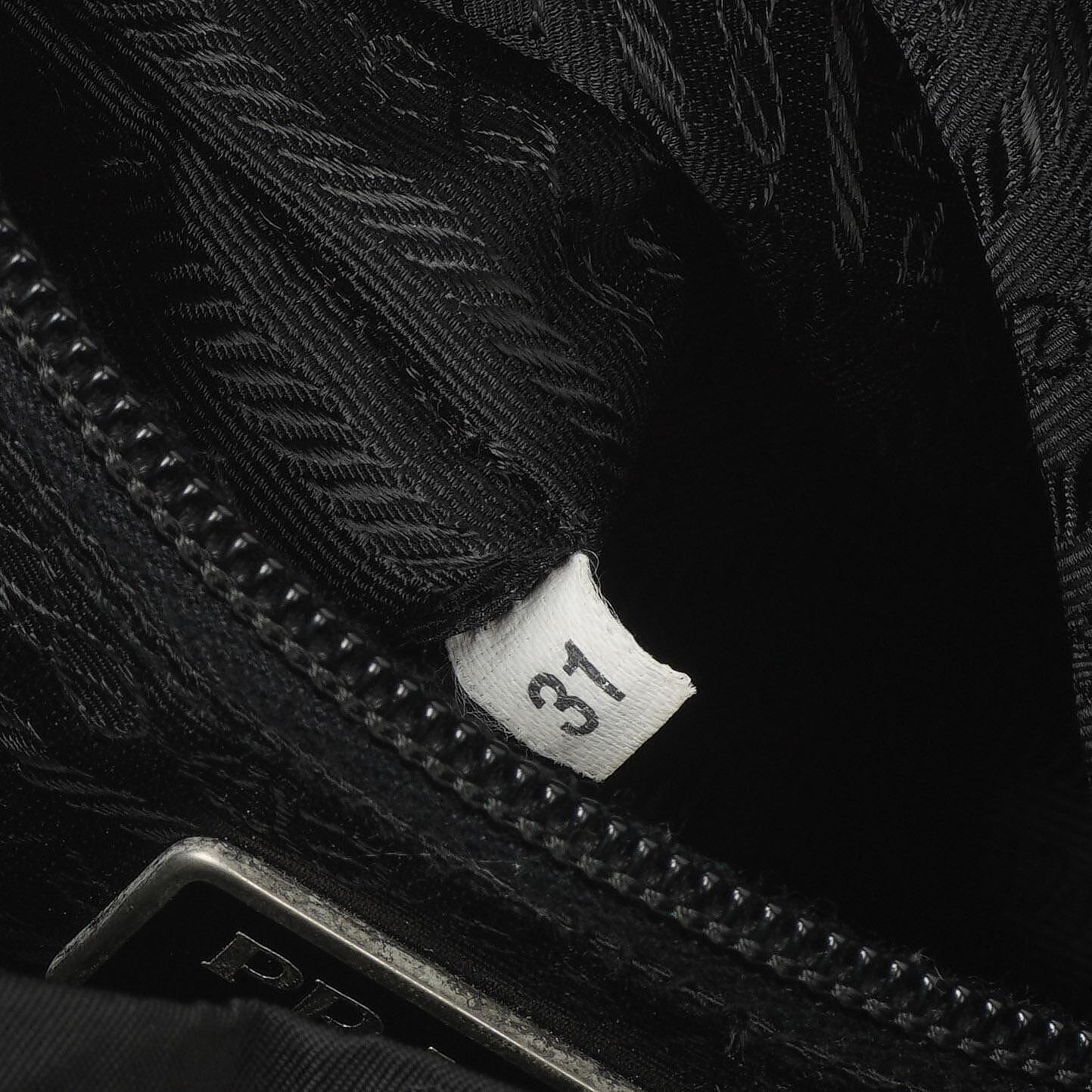 Prada Tessuto Vela Nero großer Rucksack aus schwarzem Nylon mit zwei Taschen