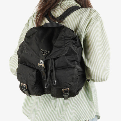 Prada Tessuto Vela Nero großer Rucksack aus schwarzem Nylon mit zwei Taschen