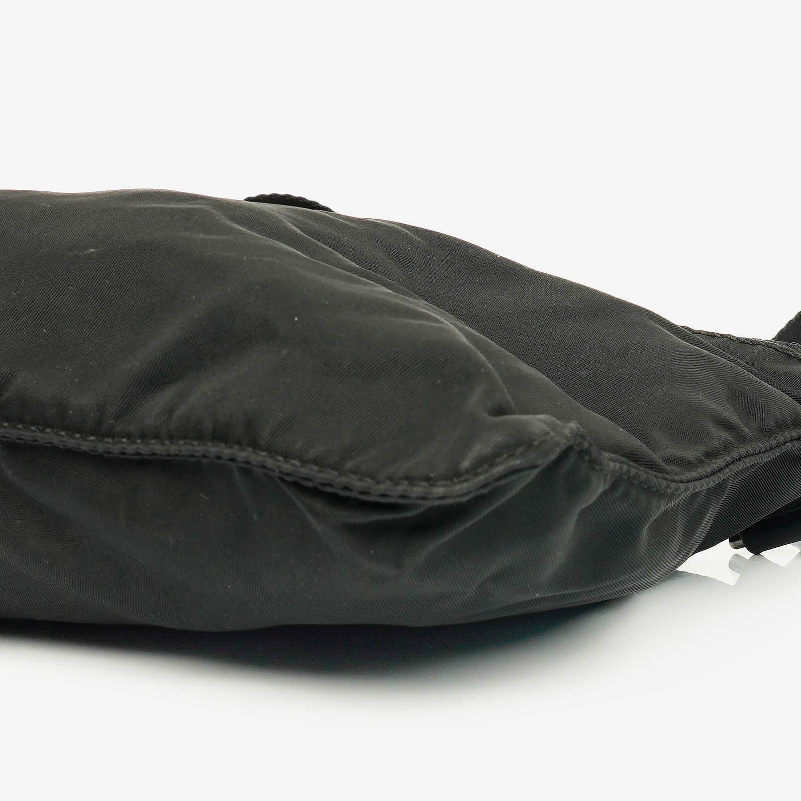 Prada Vela Sport Schwarze Nylon Umhängetasche
