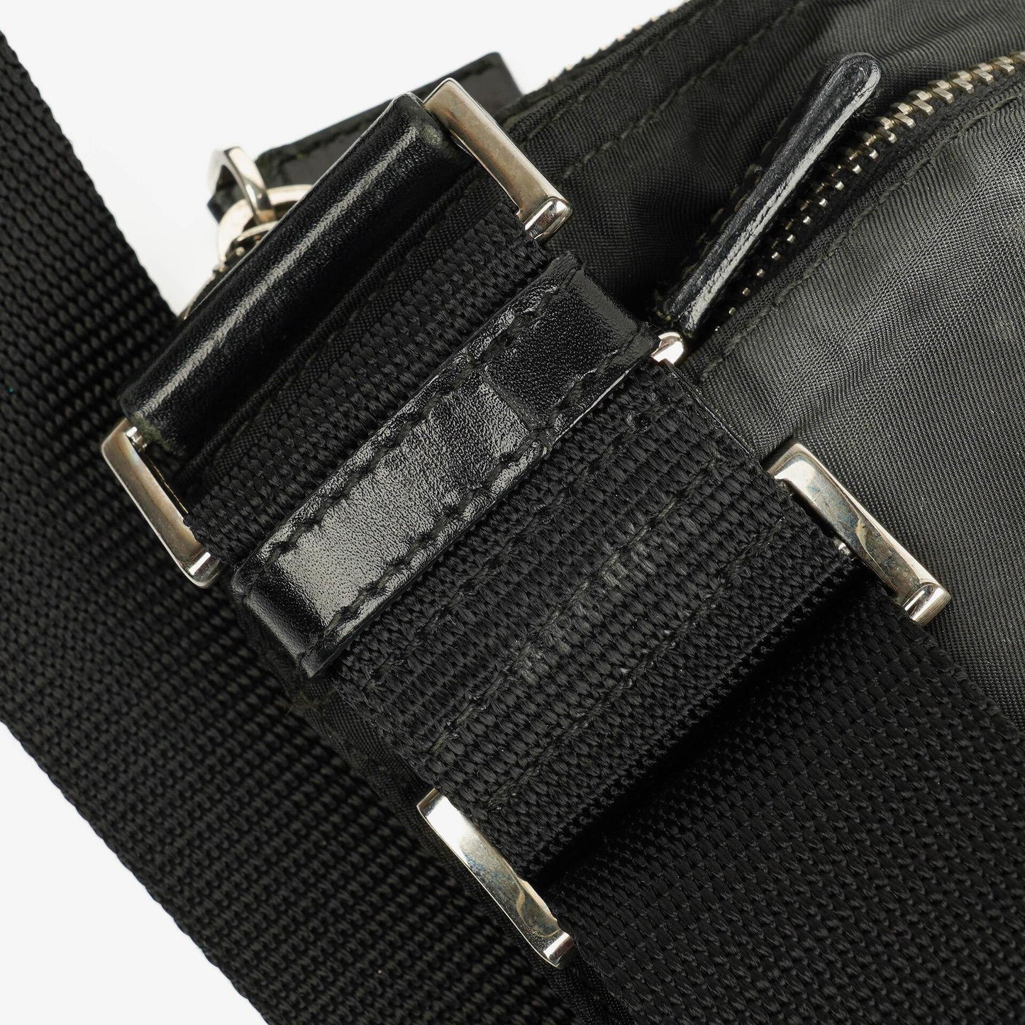 Prada Vela Sport Schwarze Nylon Umhängetasche