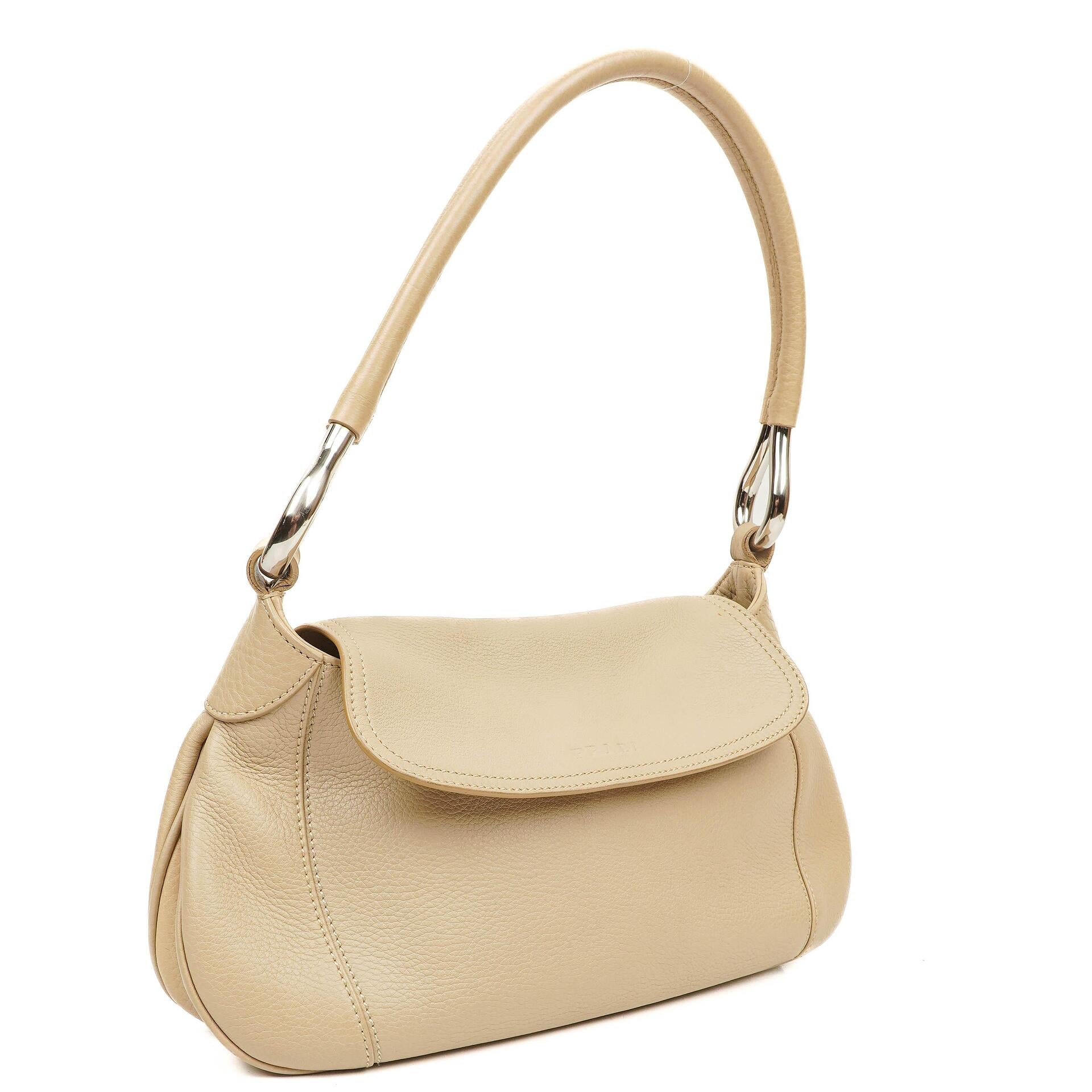 Prada Vitello Daino Schultertasche Beige