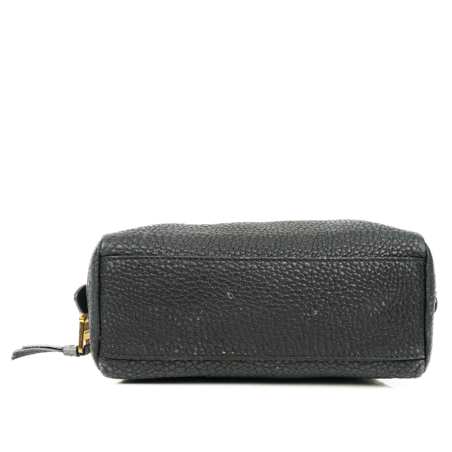 Prada Vitello Daino Kosmetiktasche