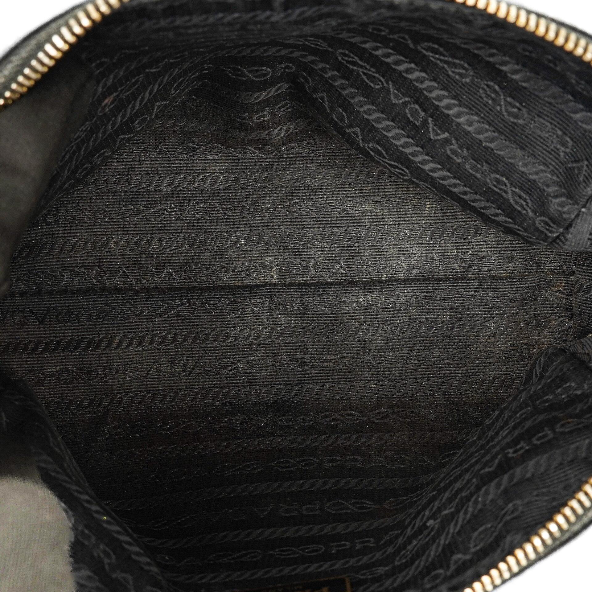 Prada Vitello Daino Kosmetiktasche