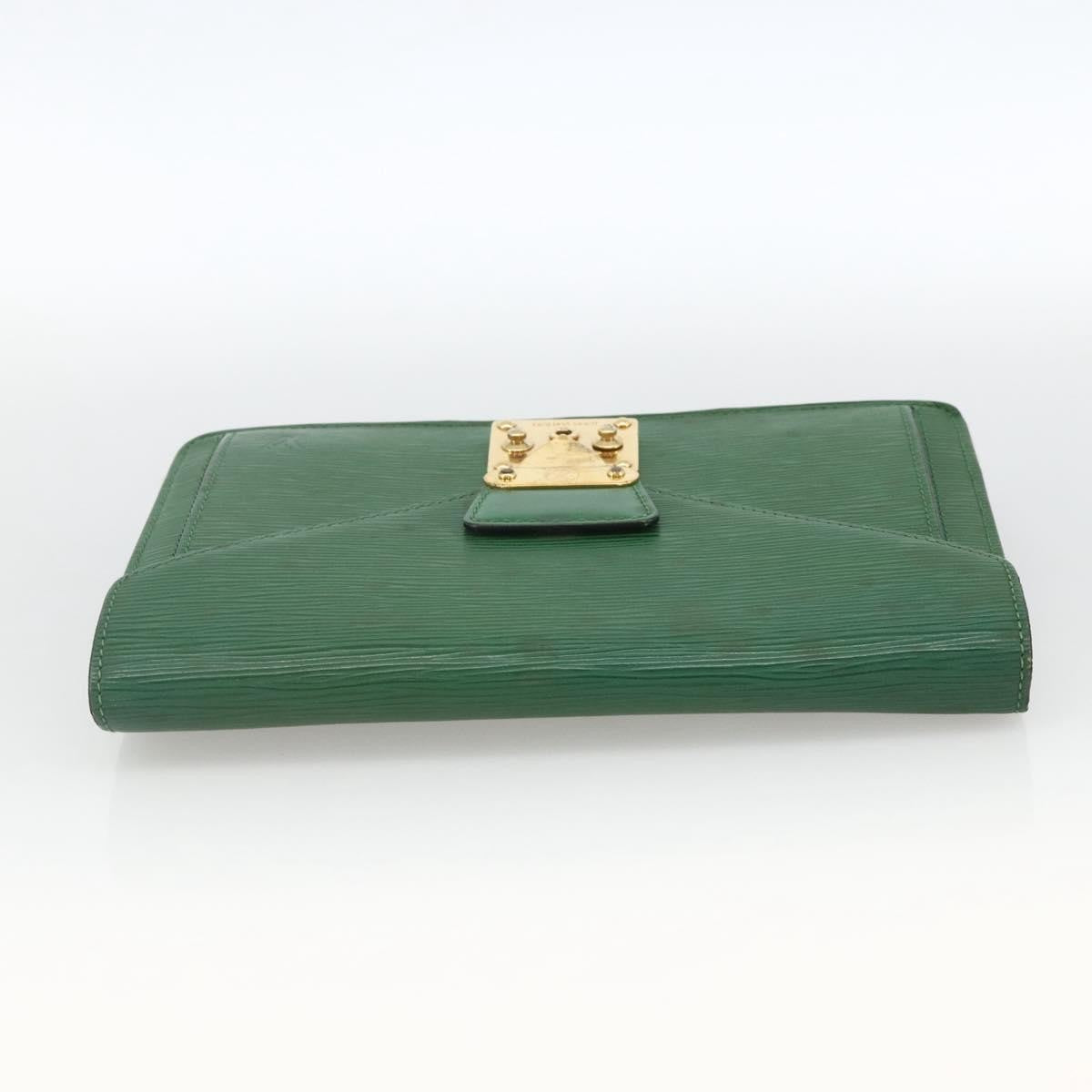Louis Vuitton LOUIS VUITTON Epi Serie Dragonne Clutch Bag Green LV Authentic BA11887