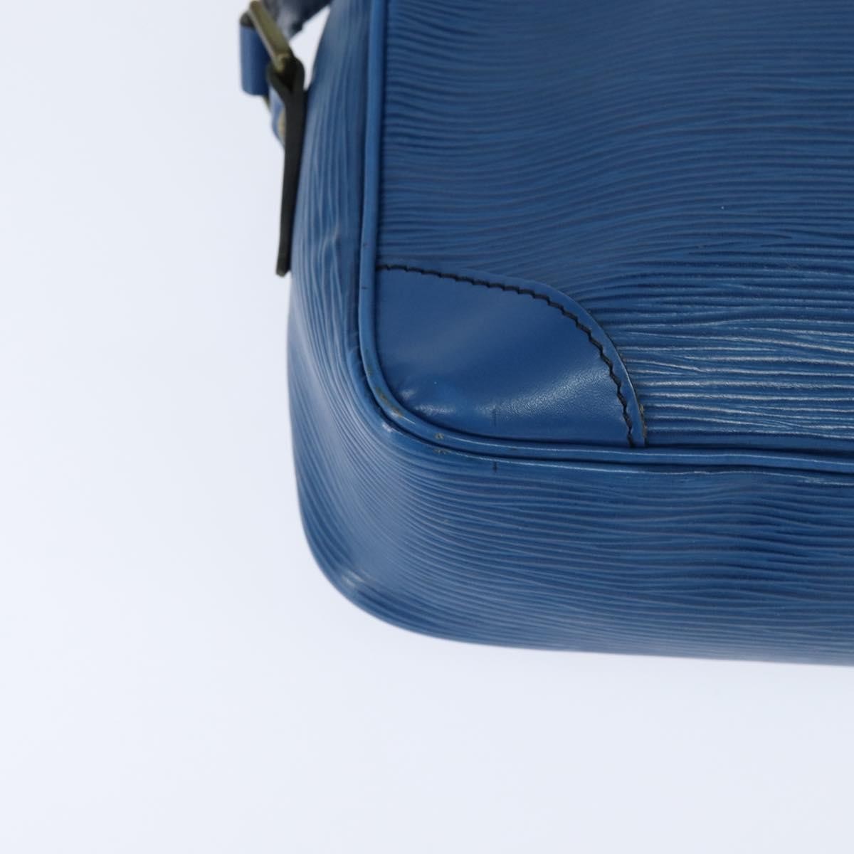Louis Vuitton LOUIS VUITTON Epi Trocadero 23 Shoulder Bag Blue M52305 LV Authentic 150255
