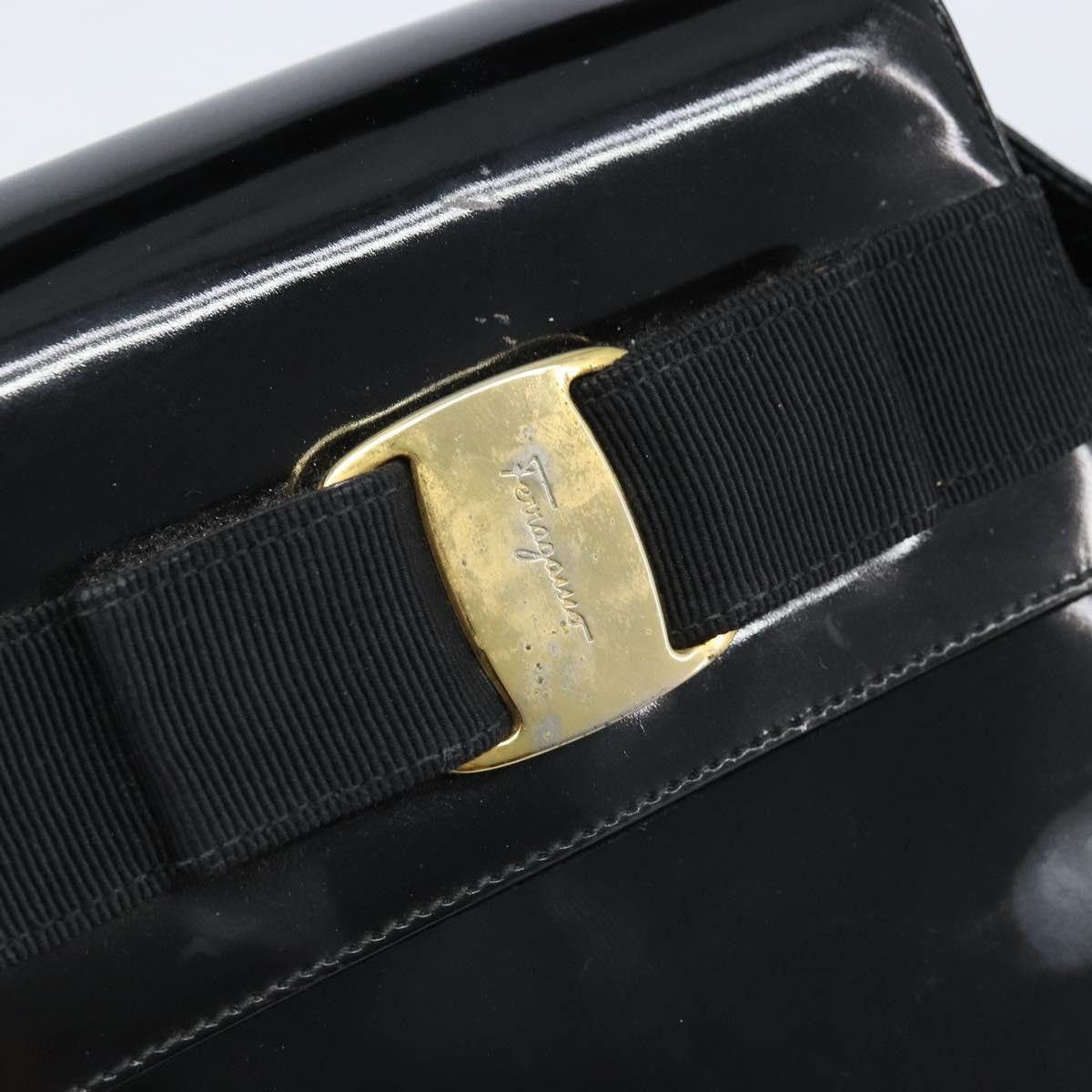 Salvatore Ferragamo Salvatore Ferragamo Vala Hand Bag Patent leather 2way Black Gold Authentic LNZ738