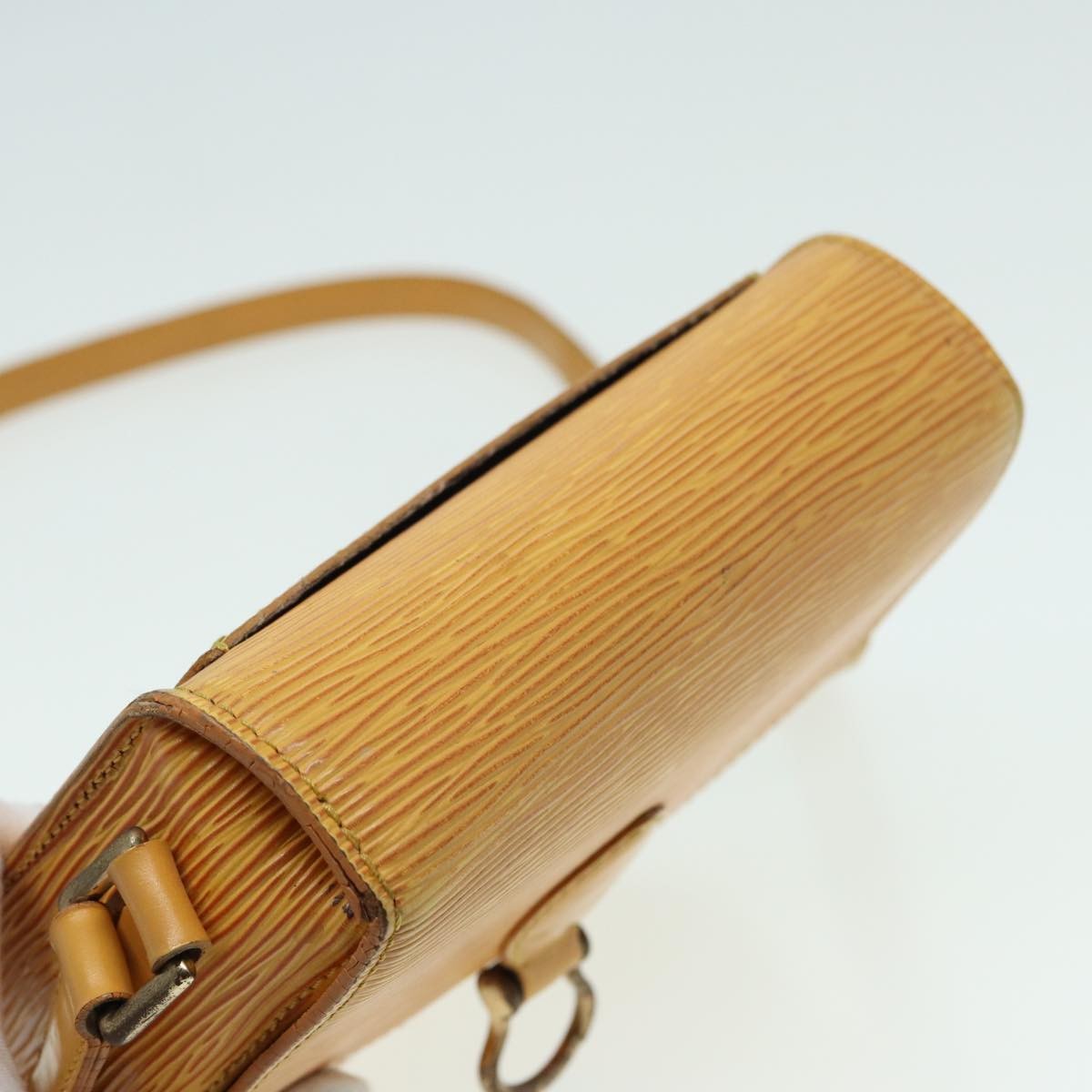 Louis Vuitton LOUIS VUITTON Epi Saint Cloud PM Shoulder Bag Yellow M52219 LV Authentic 83031