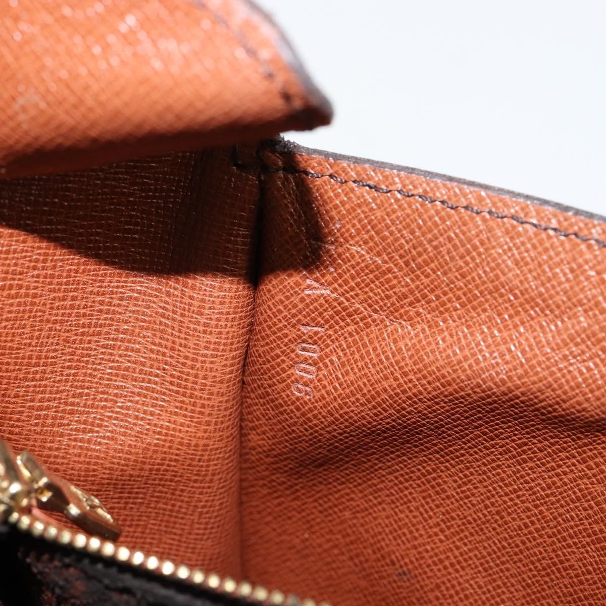 Louis Vuitton LOUIS VUITTON Monogram Saint Cloud GM Shoulder Bag M51242 LV Authentic bs30024