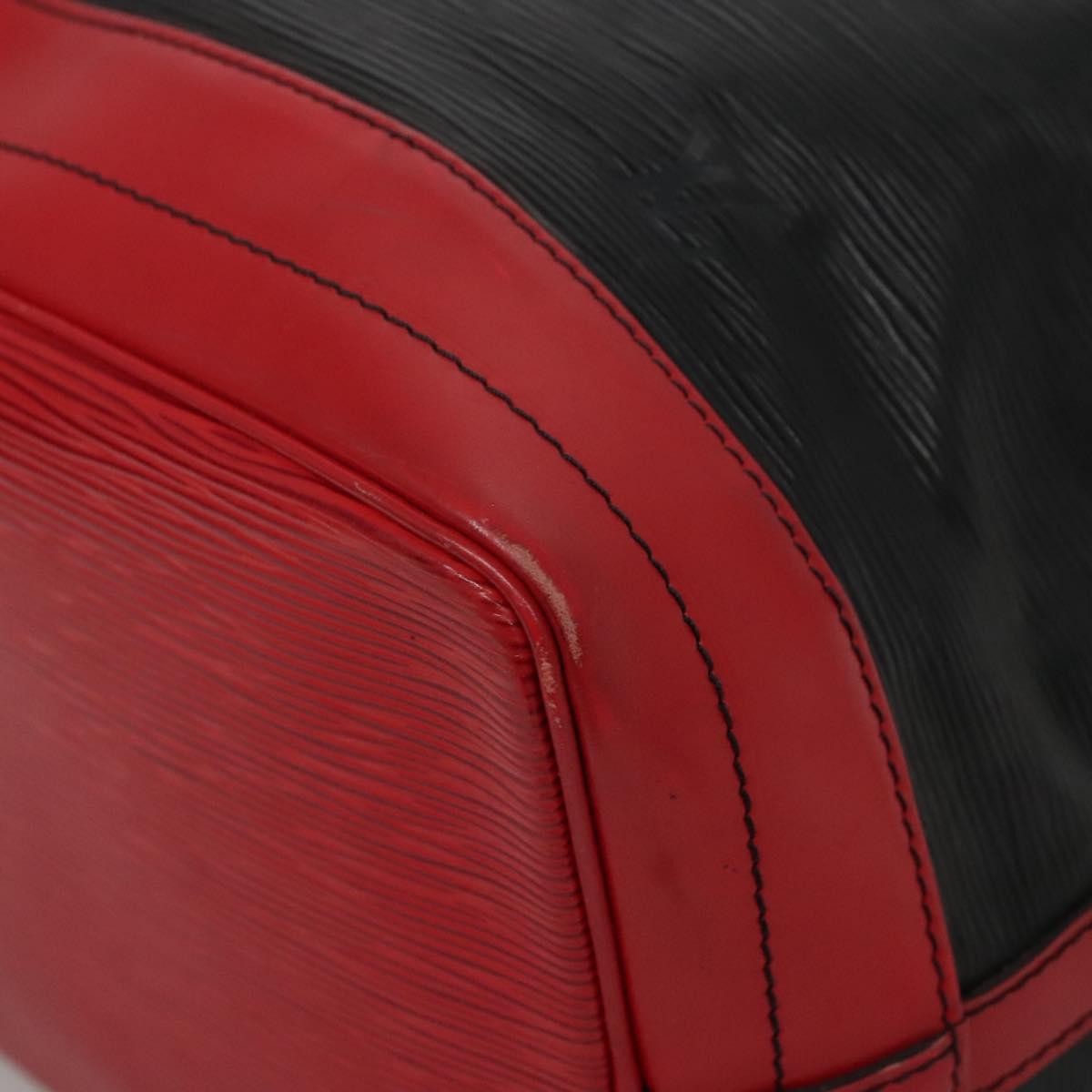 Louis Vuitton LOUIS VUITTON Epi Noe Shoulder Bag Bicolor Black Red M44017 LV Authentic 127971