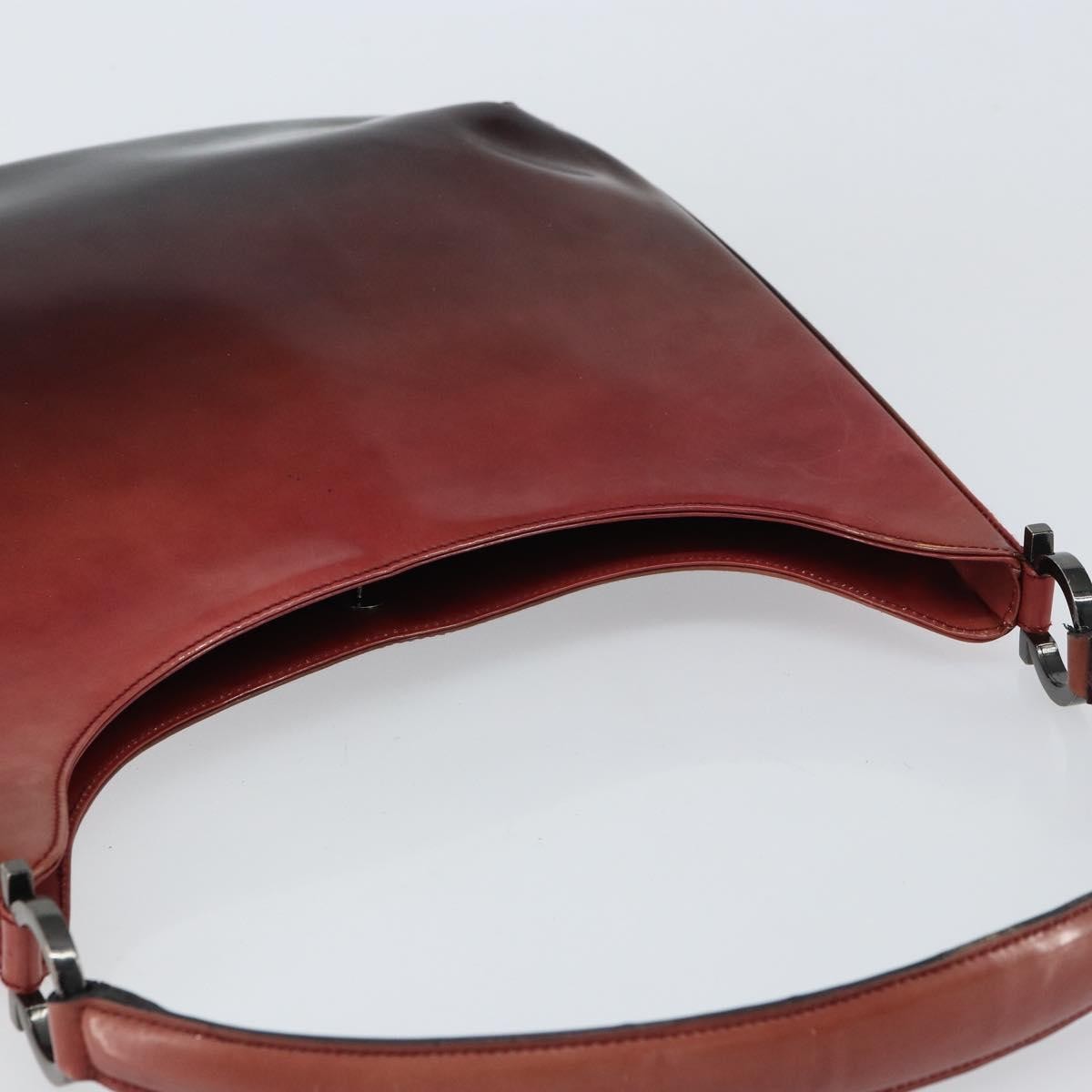 Salvatore Ferragamo Salvatore Ferragamo Gancini Shoulder Bag Patent leather Red Silver Authentic 160692