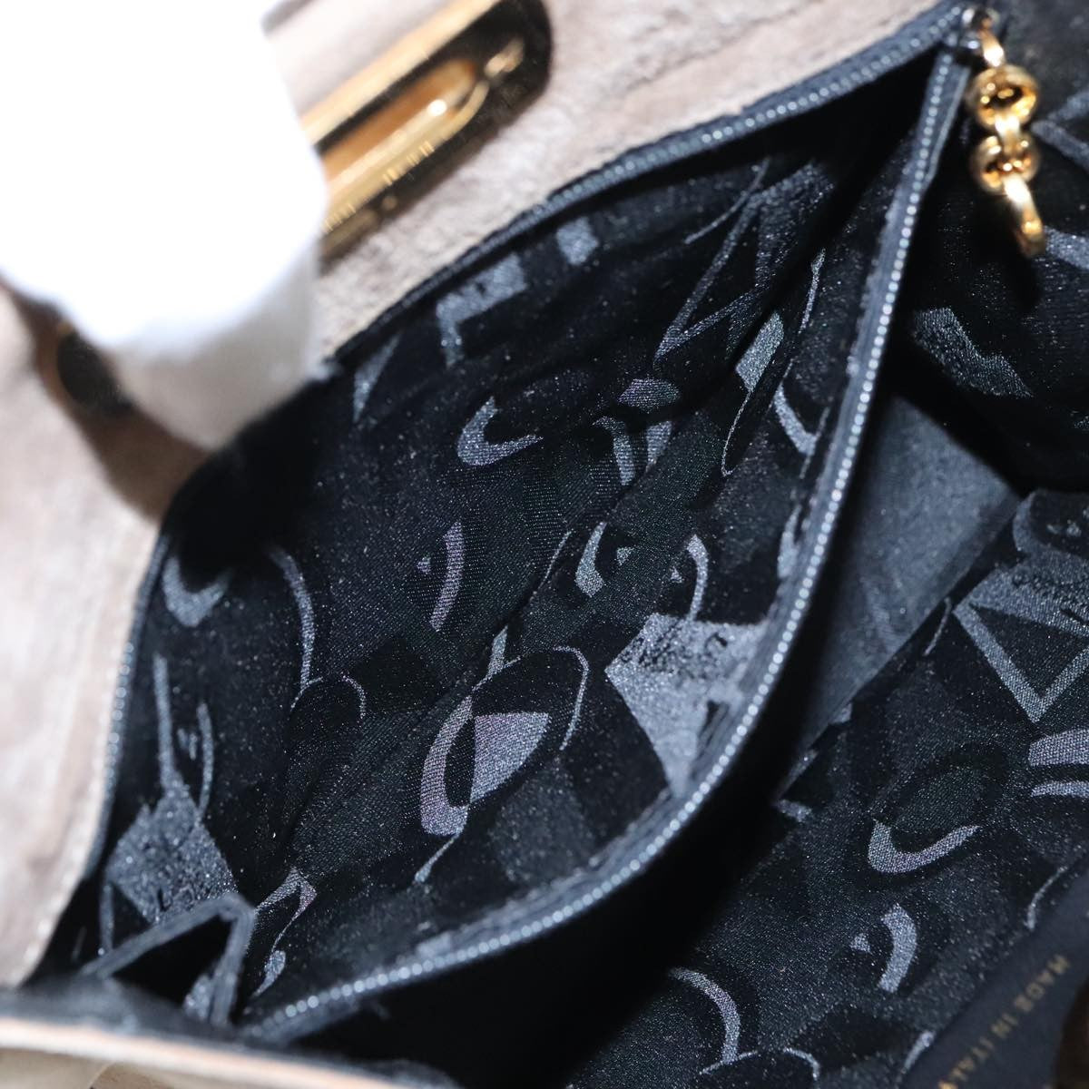 Salvatore Ferragamo Salvatore Ferragamo Gancini Chain Shoulder Bag Suede Gray Gold Authentic 96186