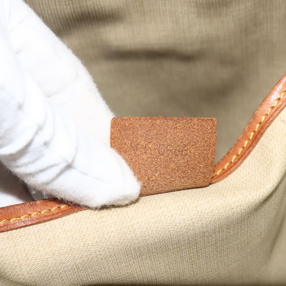 Louis Vuitton LOUIS VUITTON Monogram Excursion Hand Bag M41450 LV Authentic BA11094