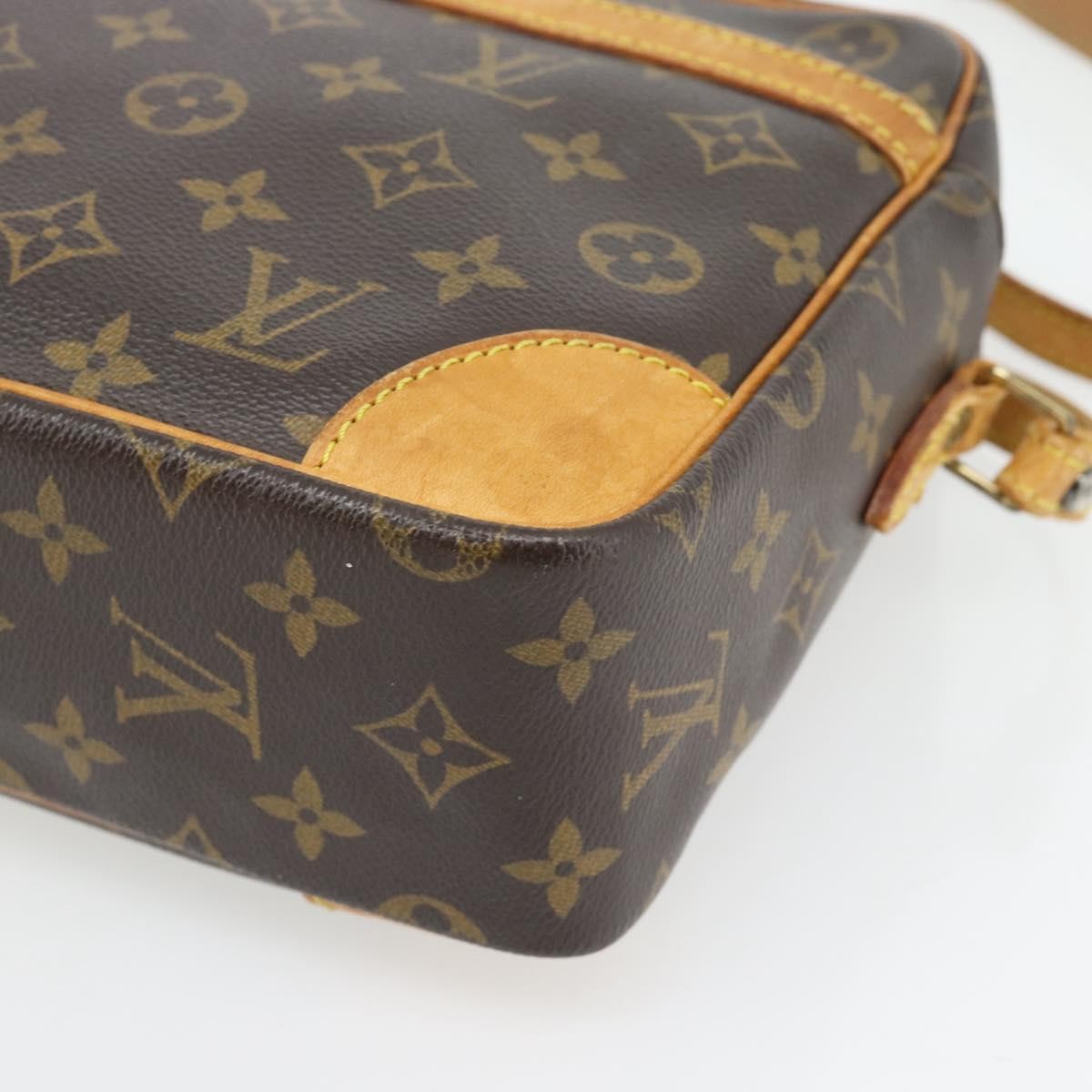 Louis Vuitton LOUIS VUITTON Monogram Trocadero 27 Shoulder Bag M51274 LV Authentic 181187
