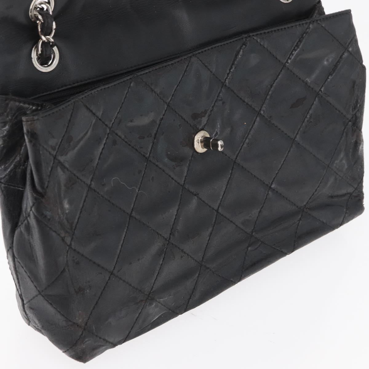 Chanel CHANEL Matelasse Chain Shoulder Bag Patent leather Black Silver CC Authentic 158095