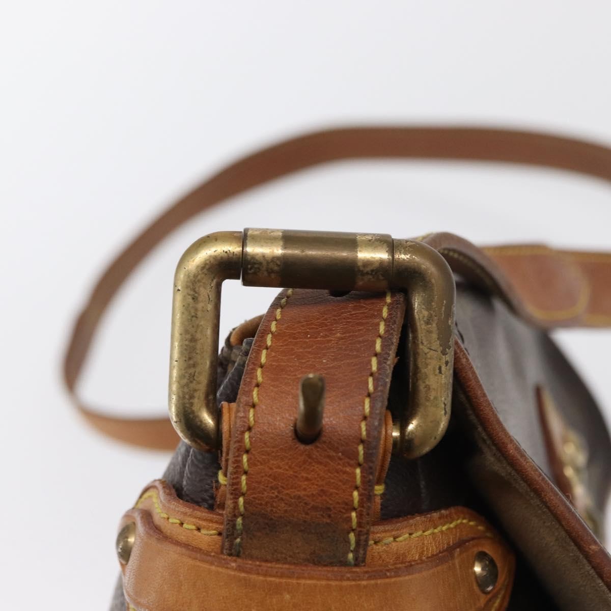 Louis Vuitton LOUIS VUITTON Monogram Hudson PM Shoulder Bag M40027 LV Authentic 164131