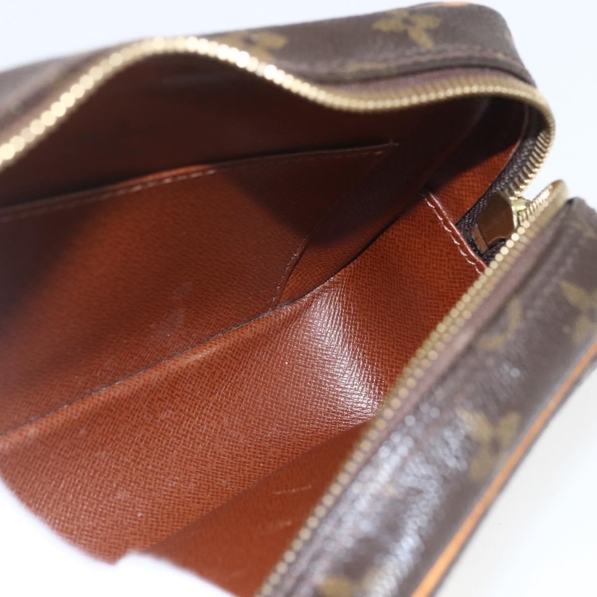 Louis Vuitton LOUIS VUITTON Monogram Pochette Cite Shoulder Bag M51183 LV Authentic BA9780