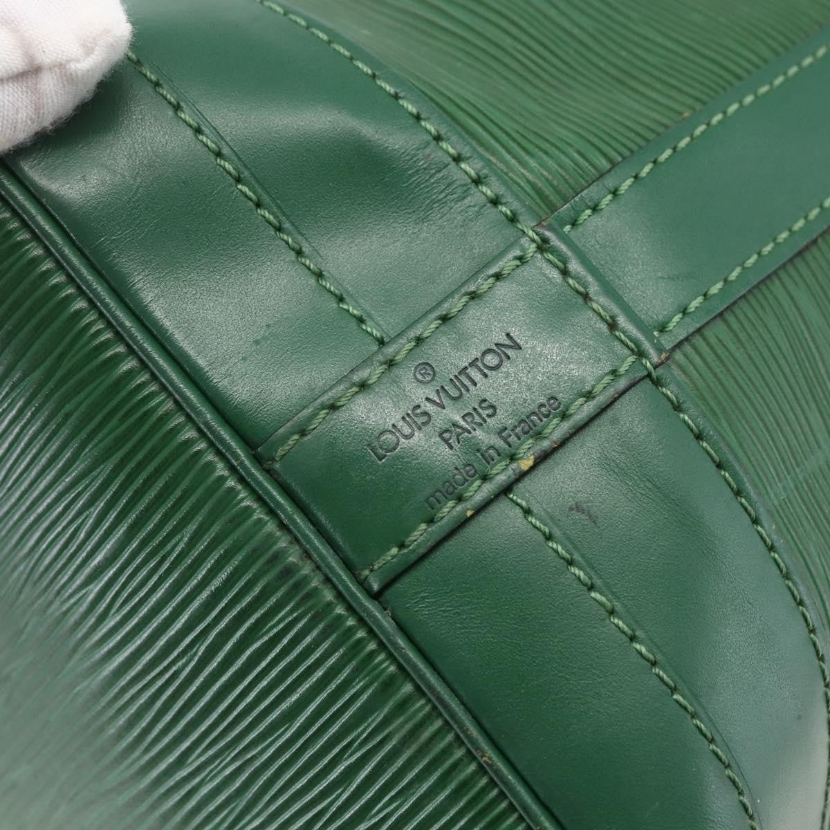 Louis Vuitton LOUIS VUITTON Epi Noe Shoulder Bag Green M44004 LV Authentic 145661