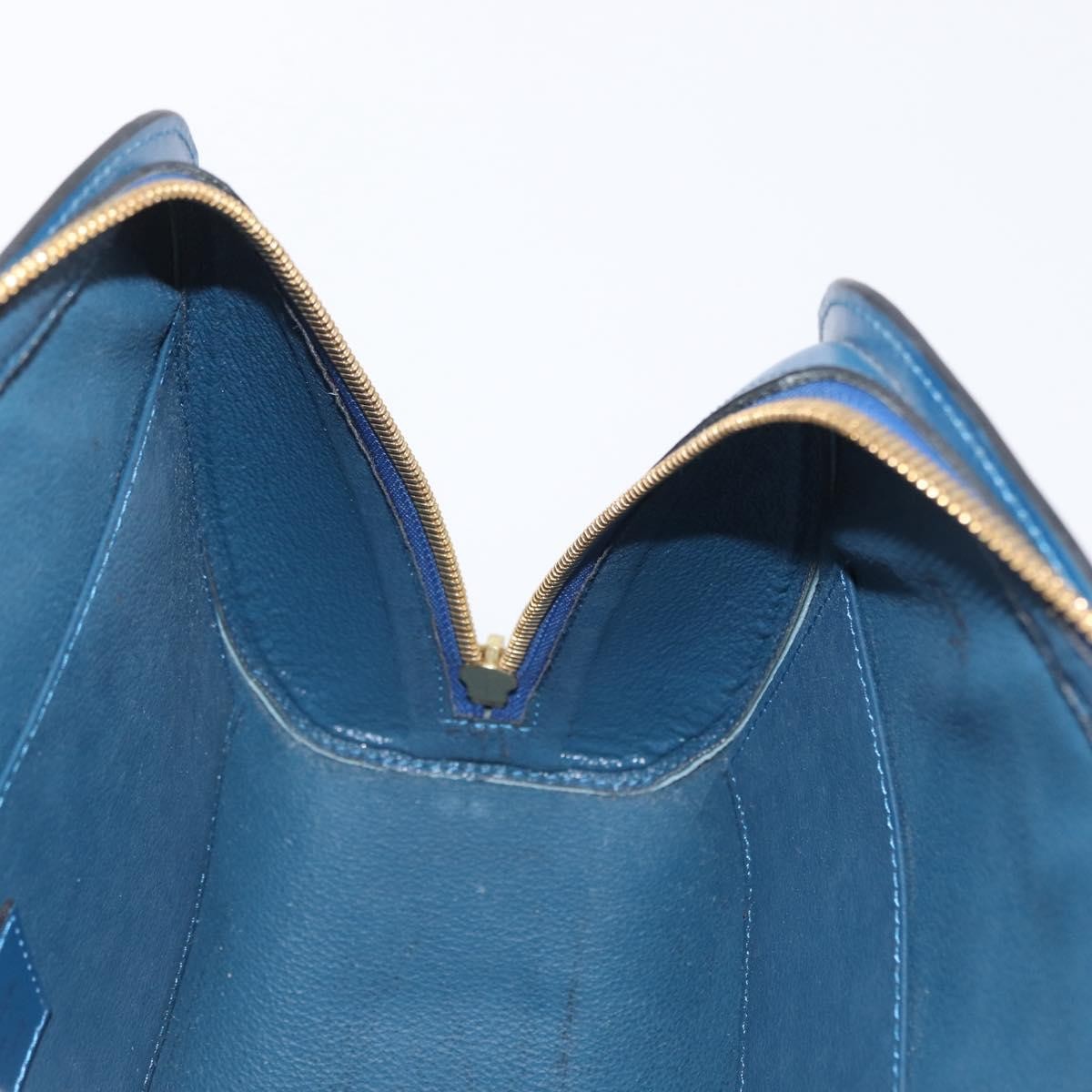 Louis Vuitton LOUIS VUITTON Epi Dauphine GM Pouch Blue M48435 LV Authentic 172381 Bag
